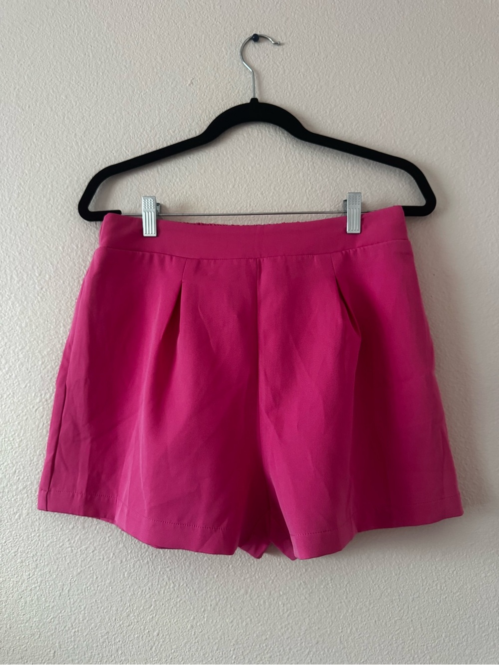 Mittoshop Women’s High-Waist Pink Pleated Shorts